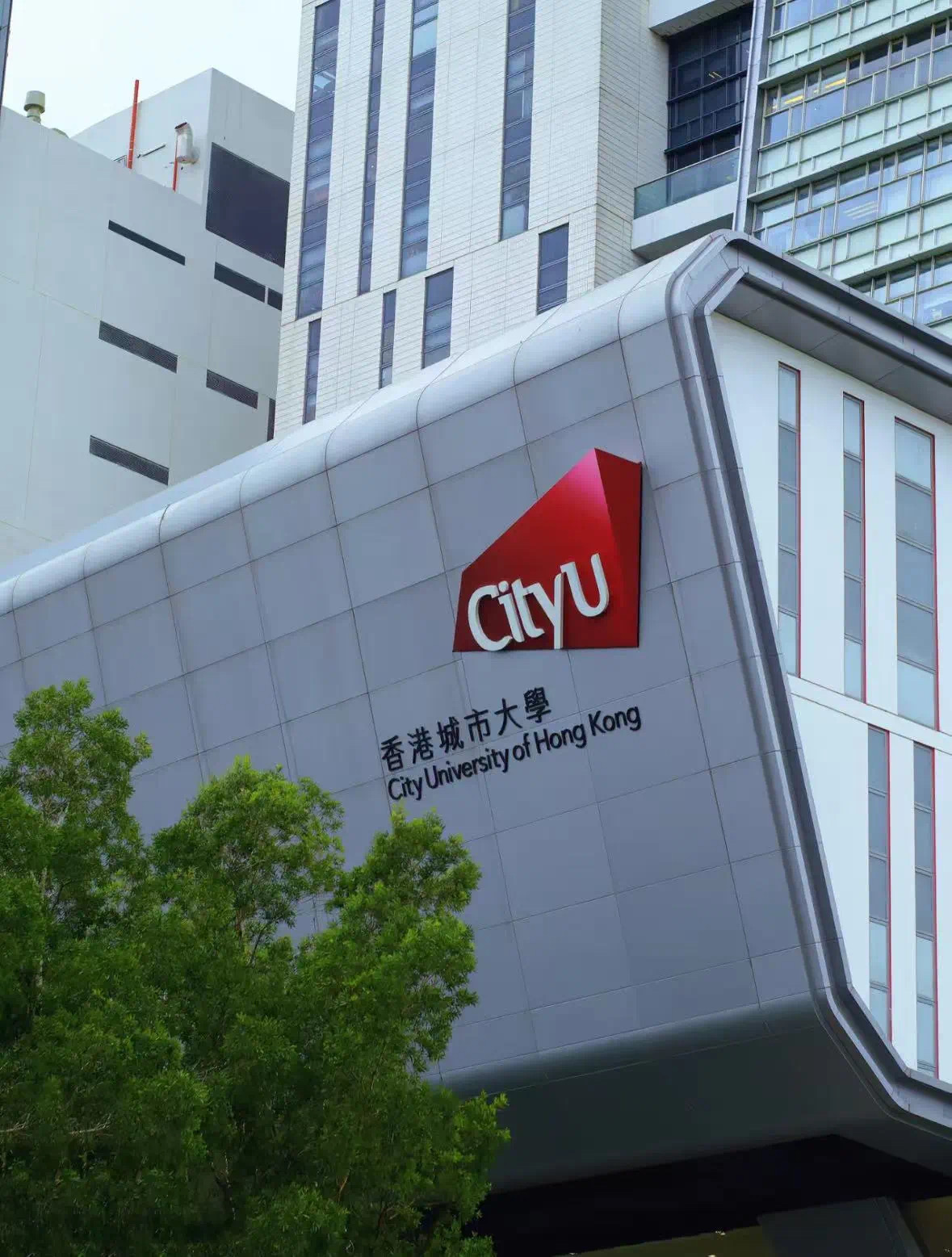 ϲӱѧԺӢרҵ޾ɹϰ۳дѧ